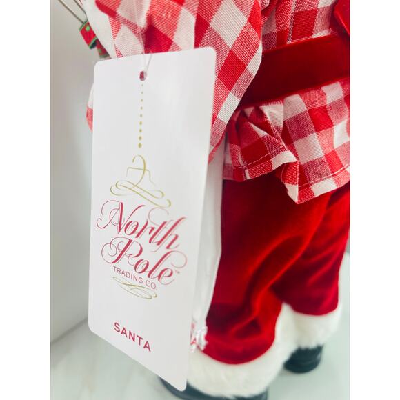 North Pole Trading Co Santa Claus Figurine, Chef Santa, Baker Santa, 2024 - Picture 4 of 8